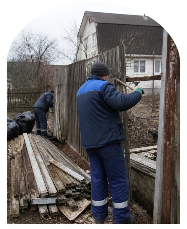 Демонтаж забора в Лесозаводске по цене от 4652 р. | Метпроект-Лсз